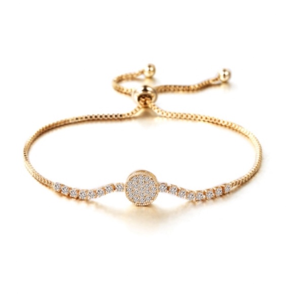 Round Rhinestone Bracelet - Picture 6 of 9